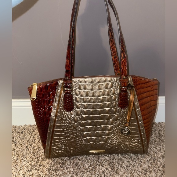 Brahmin purse and wallet matching set. New Condition - Picture 1 of 11